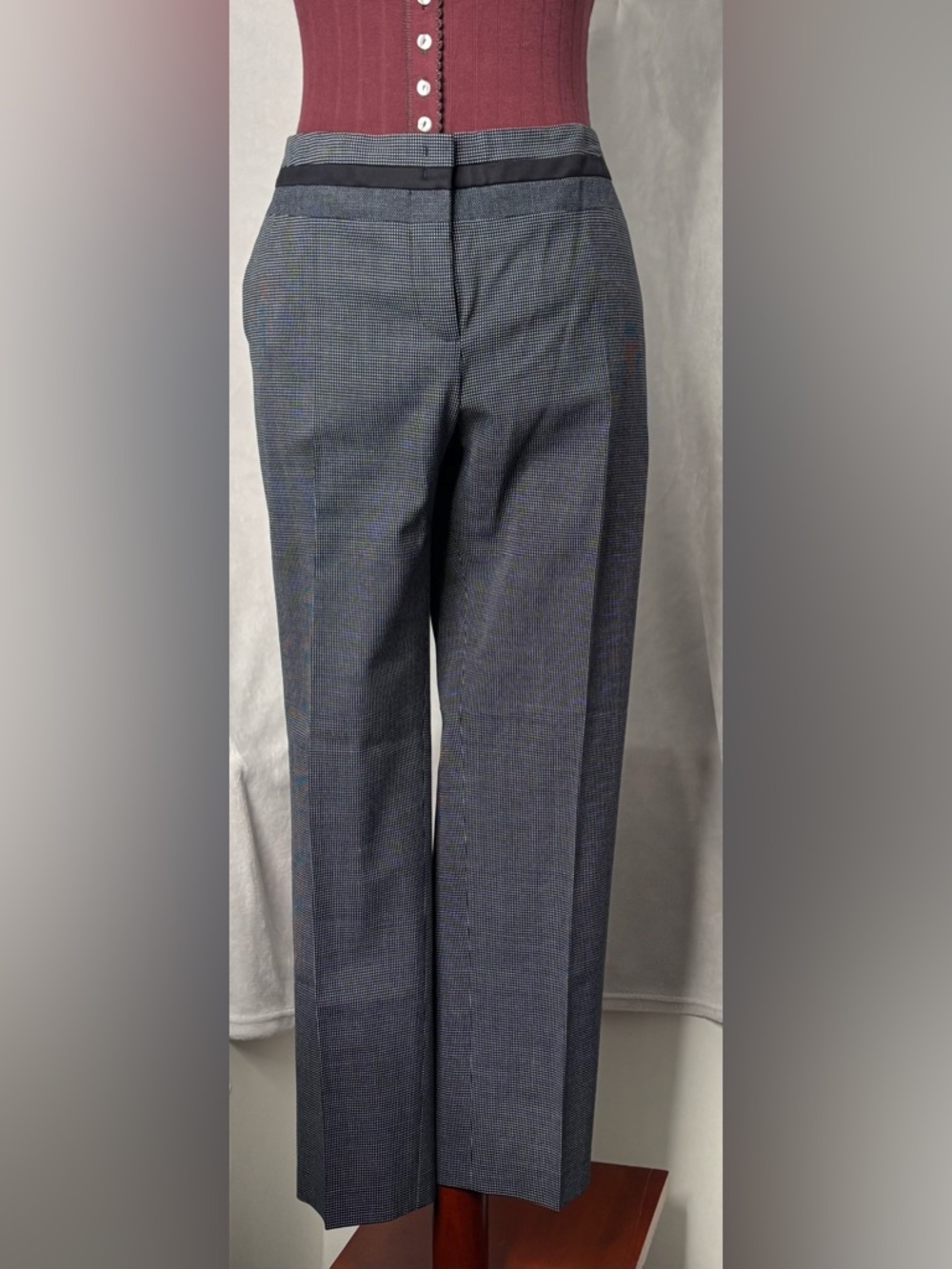 Akris Punto Frankie Navy Cream Textured Pants Size 12 NWT $495